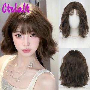 여아용 합성 다크 브라운 가발, 데일리 파티, 짧은 웨이브 가발, 푹신한 앞머리, 내열성 로리타 코스프레
