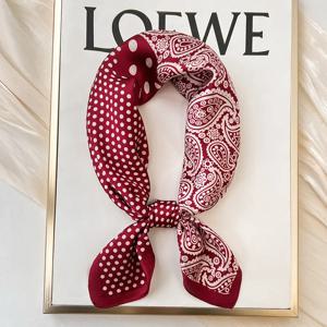 새로운 실크 스카프 Neckerchief 여성 실크 스퀘어 스카프 지갑 여성을위한 럭셔리 스카프 디자이너 실크 Headscarf SJ01