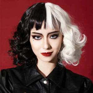 여자 Cruella 드레스 가발 여자 Cruella 코스프레 흑백 곱슬 짧은 Deville 곱슬 전체 머리 커버 사진 소품