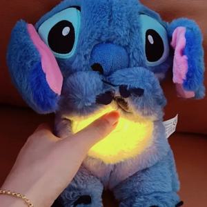 28cm 디즈니 스티치 애니메이션 봉제 인형 조명 음악 에어백 Kawaii Appease 장난감 아기 수면 Peluche 어린이 선물