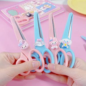 DIY 종이 절단 수공예품 휴대용 미술 가위 사무실을위한 귀여운 만화 학생 둥근 머리 안전 가위