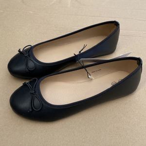 우아한 Bowknot 발레리나 여성용 플랫 라운드 발가락 컴포트 슬립 온 여성용 로퍼 가죽 싱글 뮬 신발