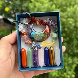 9pcs 지적 석영 크리스탈, 차크라 치유 돌 및 크리스탈 세트, 명상 침실 장식을위한 육각형 로즈 쿼츠 보석