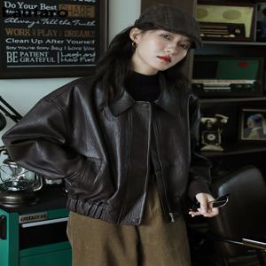 Lautaro 용수철 가을 멋진 멋진 짧은 다크 브라운 하드 PU 가죽 재킷, 긴팔 지퍼, 럭셔리 디자이너 의류, 2024