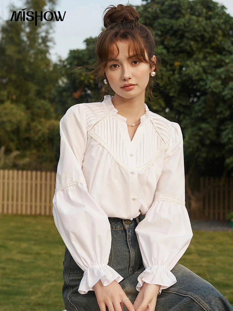 MISHOW 프렌치 오르간 주름 브이넥 셔츠, 2024 용수철 꽃잎 패치워크 러플 슬리브, 솔리드 펄 싱글 브레스트 상의, MXD13X1354