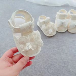 여름 소녀 아기 샌들 0-1 세 아기 운동화 달콤한 공주 신발 통기성 발가락 랩 미끄럼 방지 부드러운 단독