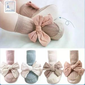 가을 겨울 아기 ​​소녀 양말 신생아 아기 Bowknot 양말 유아 아기 양말 안티 슬립 부드러운 면화 바닥 양말 신발