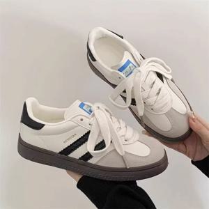 신발 여성 2025 트렌드 캐주얼 스니커즈 편안한 레이스 업 플랫 테니스 신발 통기성 워킹 조깅 신발 Zapatillas De Mujer