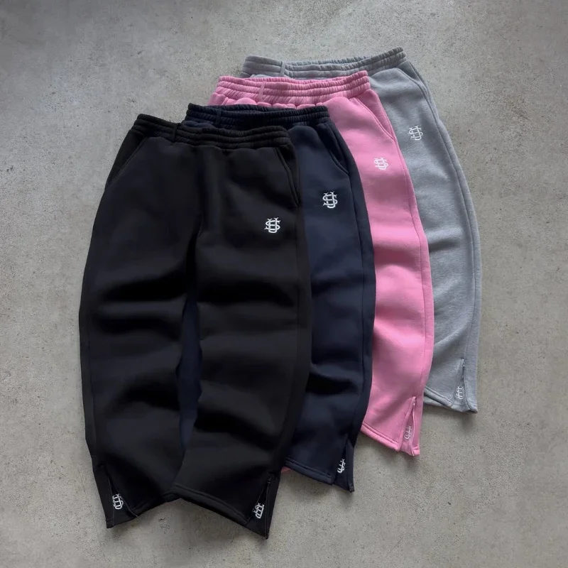 Y2K Men Jogger Loose Su 로고 수 놓은 다리 오프닝 와이드 레그 팬츠 Extra Outsize Pockets 지퍼 힙합 커플 스트레이트 팬츠