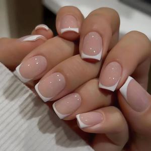 24 개/대 여성을위한 짧은 사각형 가짜 손톱 귀여운 신부 하트 화이트 프렌치 팁 가짜 ongles y2k 프레스 온 틀린 손톱 용품