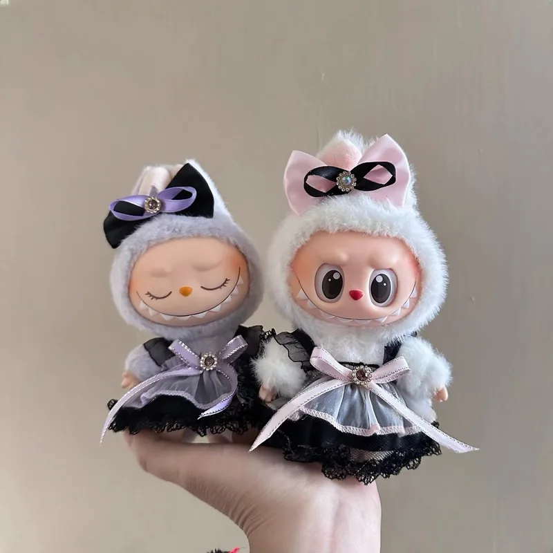 17cm Labubu 플러시 펜던트 한국어 Kpop Labubu 아이돌 의류 액세서리 공주 스타일 보우 드레스 만화 귀여운 아이돌 복장 선물