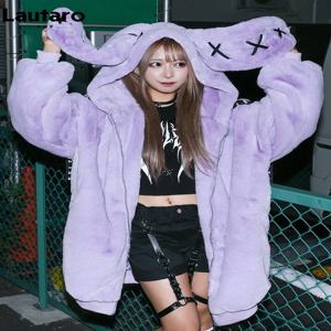 Lautaro 가을 특대 달콤한 귀여운 부드러운 보라색 검은 가짜 모피 코트 토끼 귀가있는 여성 Kawaii Loose Fluffy Jacket 까마귀 2023