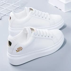 신발 2023 여성 러닝 봄 가을 패션 흰색 통기성 수 놓은 꽃 레이스 업 캐주얼 스니커즈 Zapatos De Mujer
