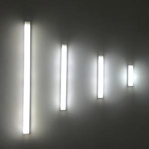 부엌 옷장 침대 옆 유도 스트립 바 빛에 대 한 캐비닛 무선 램프 아래 충전식 LED 모션 센서 밤 빛