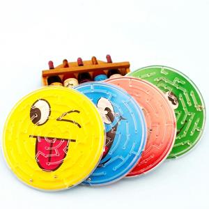 10-50 Pcs 7cm 귀여운 라운드 트랙 구슬 미로 장난감 아이 생일 파티 호의 Pinata 필러 유치원 상 카니발 파티 호의