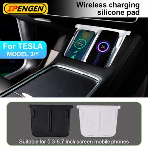 IPENGEN Tesla Model 3 모델 Y 2024 유형 무선 전화 충전 실리콘 패드 센터 제어 미끄럼 방지 매트 자동차 액세서리 ﻿