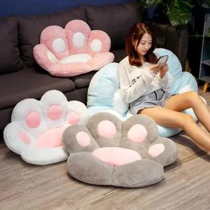 고양이 발 쿠션 플러시 엉덩이 의자 패드 귀여운 인형 베개 부드러운 베개 크리 에이 티브 의자 뒤로 쿠션 가정용 편안한 바닥 매트