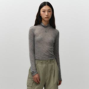 언레이블 시어 터틀넥 롱슬리브 멜란지그레이