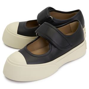 SNZW003120 P2722 00N99 여자 스니커즈