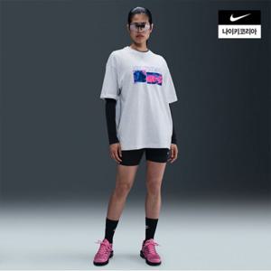 여성 스포츠웨어 오버사이즈 티셔츠 IB7565-051