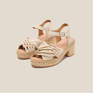 [정상가 318000] 하카나 (Hacana) 에크루