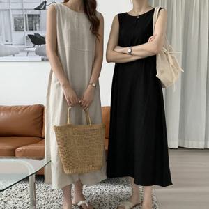 [브리치]  /  빠른출고 세련된 코튼 린넨 민소매 나시 원피스 8037447