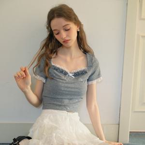 Cest_Lace square neck cropped top