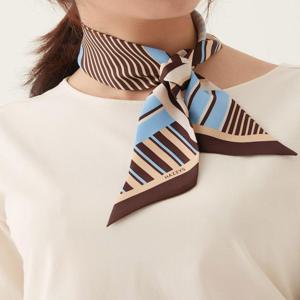 [헤지스 액세서리] [[25FW]] HIMU5F813B1 [SILK100%] 블루 스트라이프 트윌리 실크 스카프