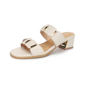 [최초가 128,000원] 스터드 장식 소가죽 뮬 Ivory 4cm