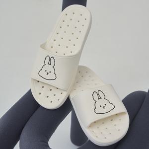 [정상가 32,000원] 1+1 해피 토끼 물빠짐 PVC 욕실화