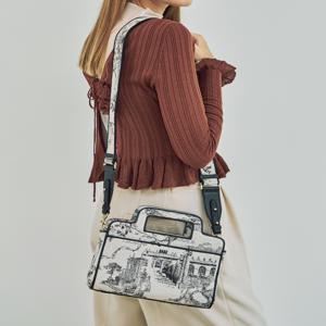 [닥스 액세서리] [[24FW]] DCBA4F661BK [GARDEN TOILE] 블랙 가든뜨왈 패턴 자카드 토트백