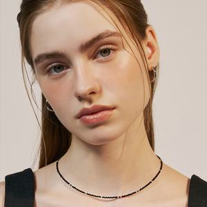 [태연, 이소정, 예원, 남세빈 착용] black crystal silver ball necklace