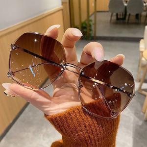 여배우 오버사이즈 반무테 프레임 빅사이즈 선글라스