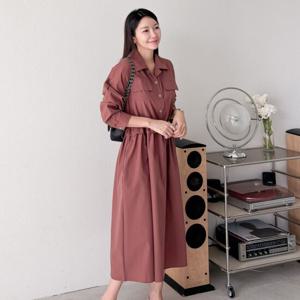 샵앤) 카라넥 밴딩 단추 플레어 롱 원피스 CAT-WDR-3831-네이비