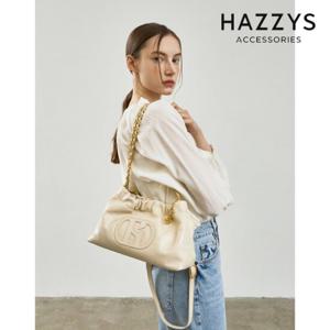 헤지스ACC  레더 퀼팅 체인 숄더겸 크로스백 HIBA4F534IV