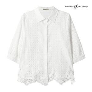 나인식스뉴욕  스퀘어 펀칭 레이스 블라우스 (NP4SH014M0)