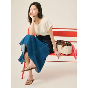 [빈폴레이디스] 비스코스 셔링 블라우스 아이보리 (BF5465C540)