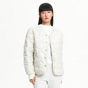 [뉴발란스]공용 ESS 웨이브 퀼팅 경량 다운 라이트 그레이 NBNPE41013-16
