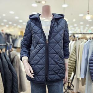 [BCBG]o 쏘니 퀼팅 후드 점퍼 B5A1R110