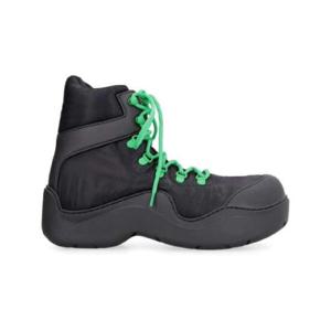 BOTTEGA VENETA 테크니컬 러버 퍼들 봄버 부츠 302138
