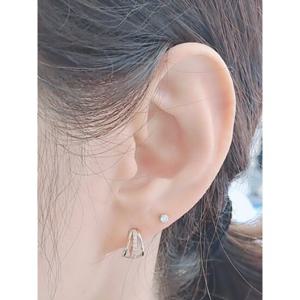 로이드  큐빅 세줄라인  14K 골드 원터치 귀걸이 LOFP2002G