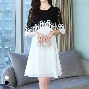 KARRA 데이지레이스자수원피스_A5M0320