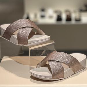 핏플랍 25S/S 루루 글리터 더스트 크로스 여성 슬라이드 FFSO5E253P4 연핑크