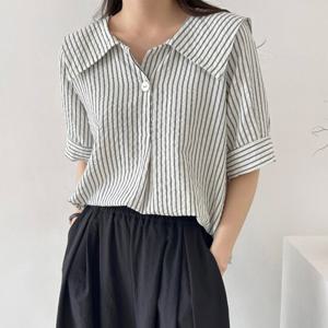 샵앤) 여성 빅카라 스트라이프 오버핏 반팔 블라우스 NYS-WBL-4403-화이트