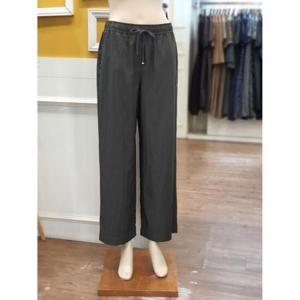 BCBG 세이브존01 캡틴 일자핏 통바지 B4C7P305