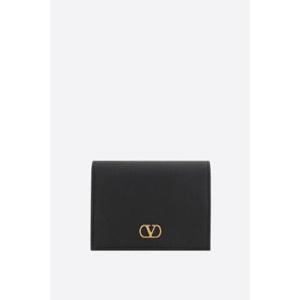 VALENTINO GARAVANI VLogo Signature 곡물 가죽 컴팩트 지갑 6W2P0AJ3SNP0NO