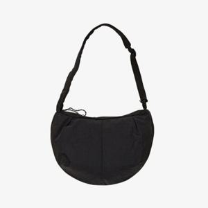 뉴발란스크로스백 NQJ NBGCESW101-19 NYLON LIGHT HALF MOON BAG