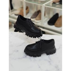 한슈 세이브존07 아웃솔 통굽 로퍼 6cm HS065307kr