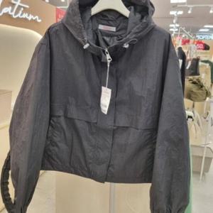 라티움 HC34 봄가을가벼운소재밑단스트링후드숏점퍼 T2513Jp06