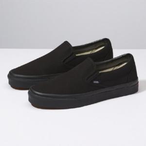 [VANS] 공용 코어클래식 슬립온 단화 VN000EYEBKA 올블랙